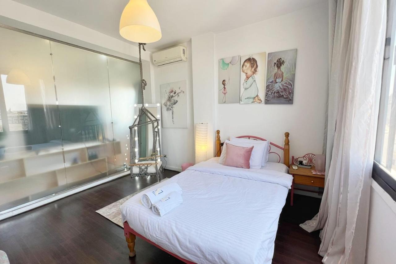 Boutique 1bdr Loft The Vibrant Korba District *