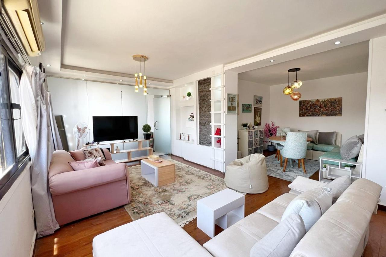 Boutique 1bdr Loft The Vibrant Korba District Caïro
