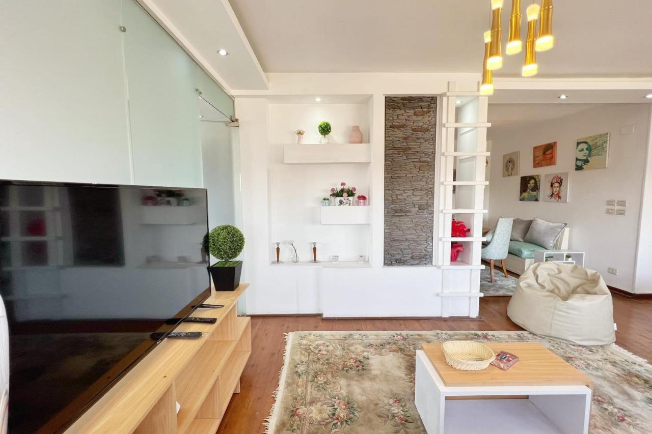 Boutique 1bdr Loft The Vibrant Korba District Apartment Kairo